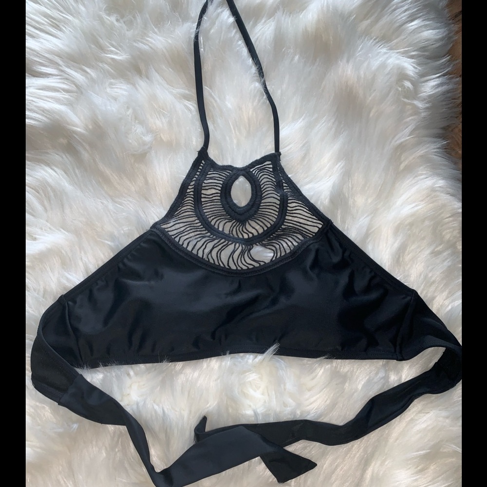 NWOT LA Hearts Halter Lace Black Bikini Top Size S